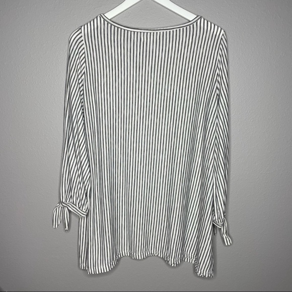 Max Studio striped tunic top size 1X - Picture 2 of 4